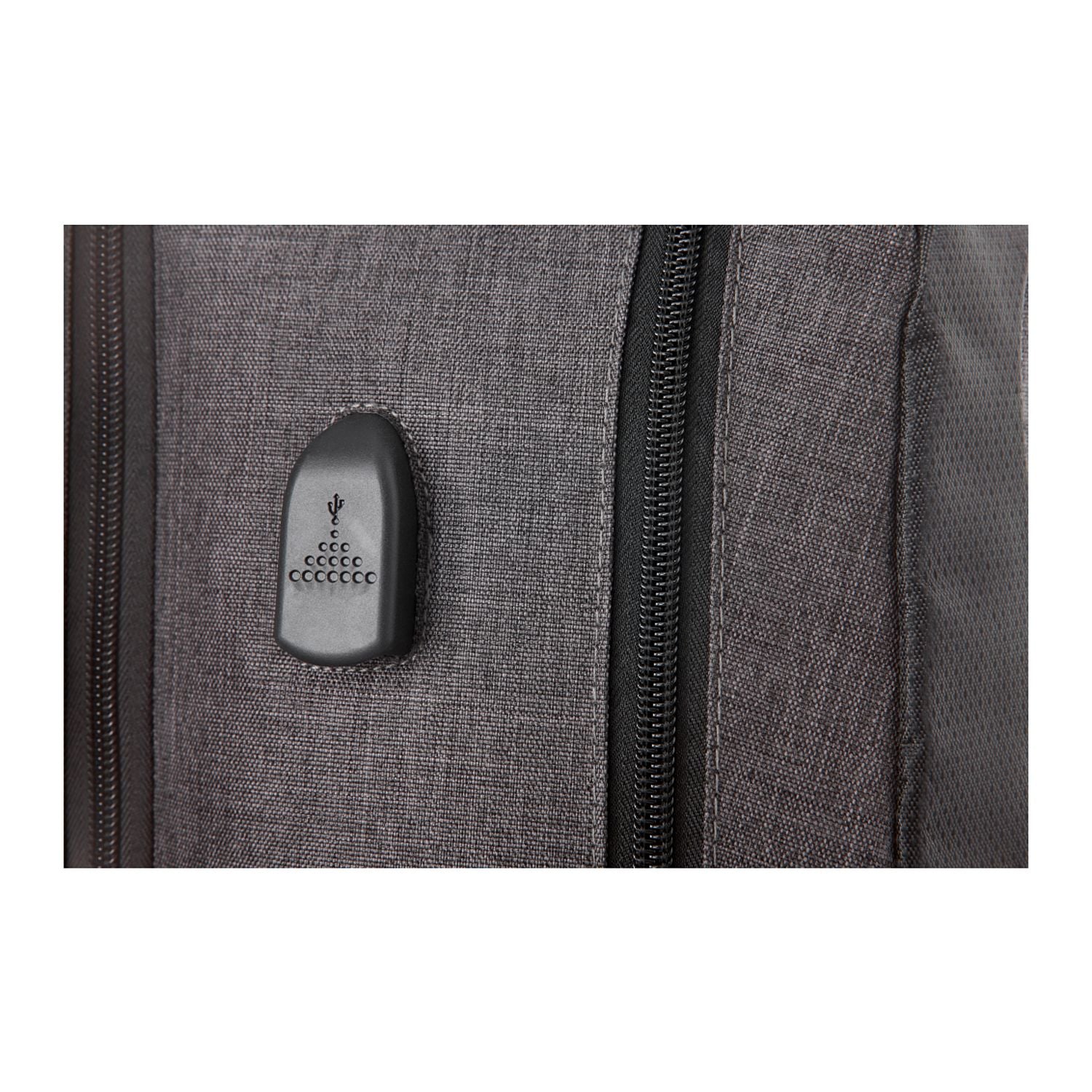 Overland 17" TSA Computer Backpack w/ USB Port