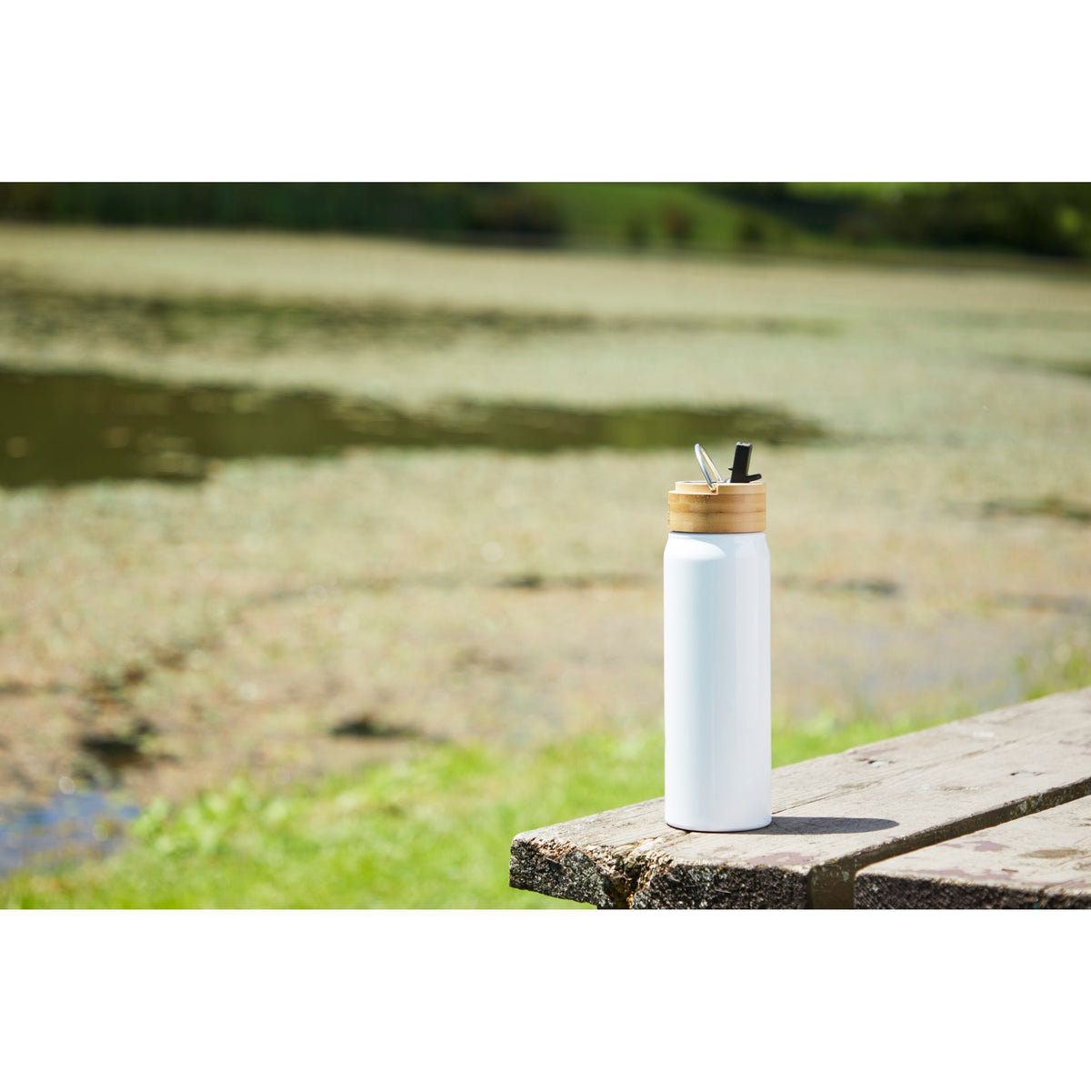 Front View of White Billy 26oz Aluminum Bottle w/ FSC® Bamboo Lid plain