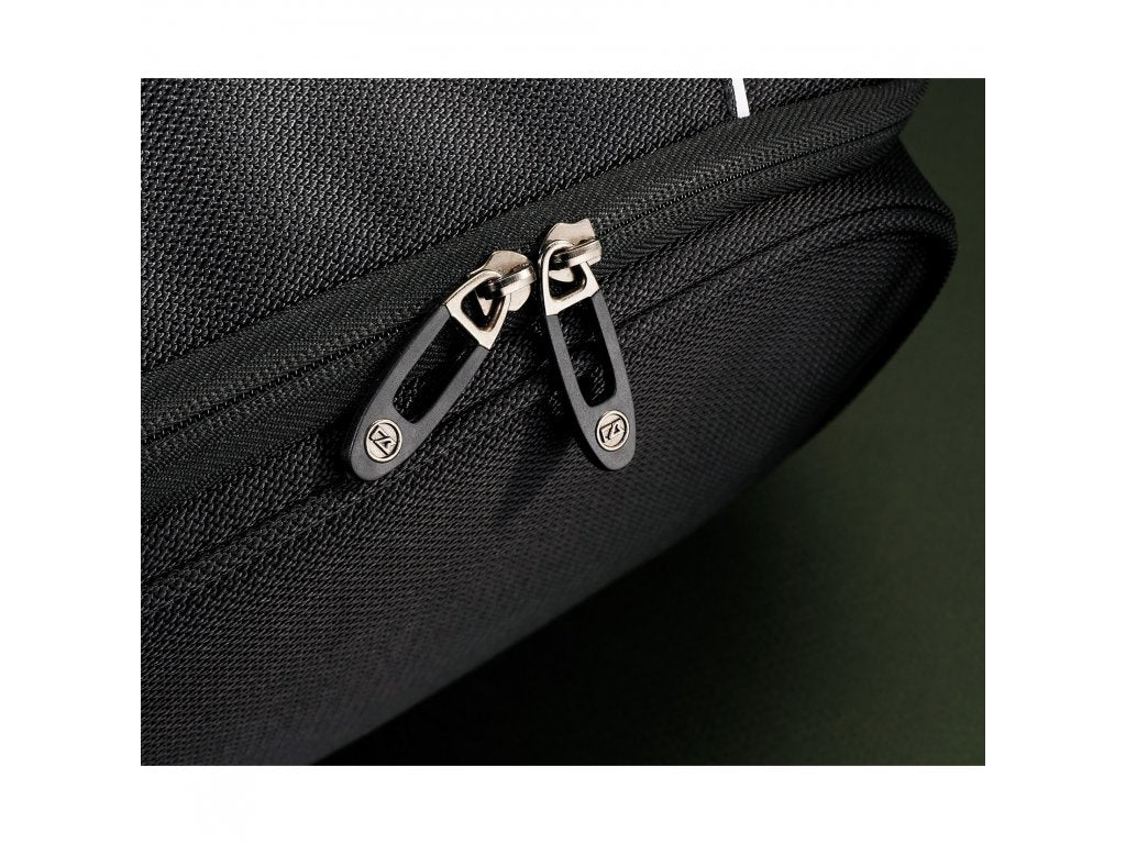 Cutter & Buck® Tour Deluxe Shoe Bag